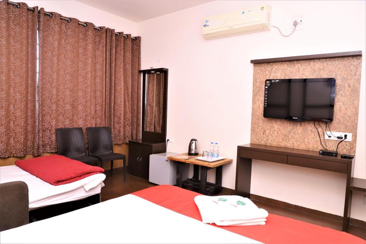 River Palace - A Valley View Hotel Panchgani Luaran gambar