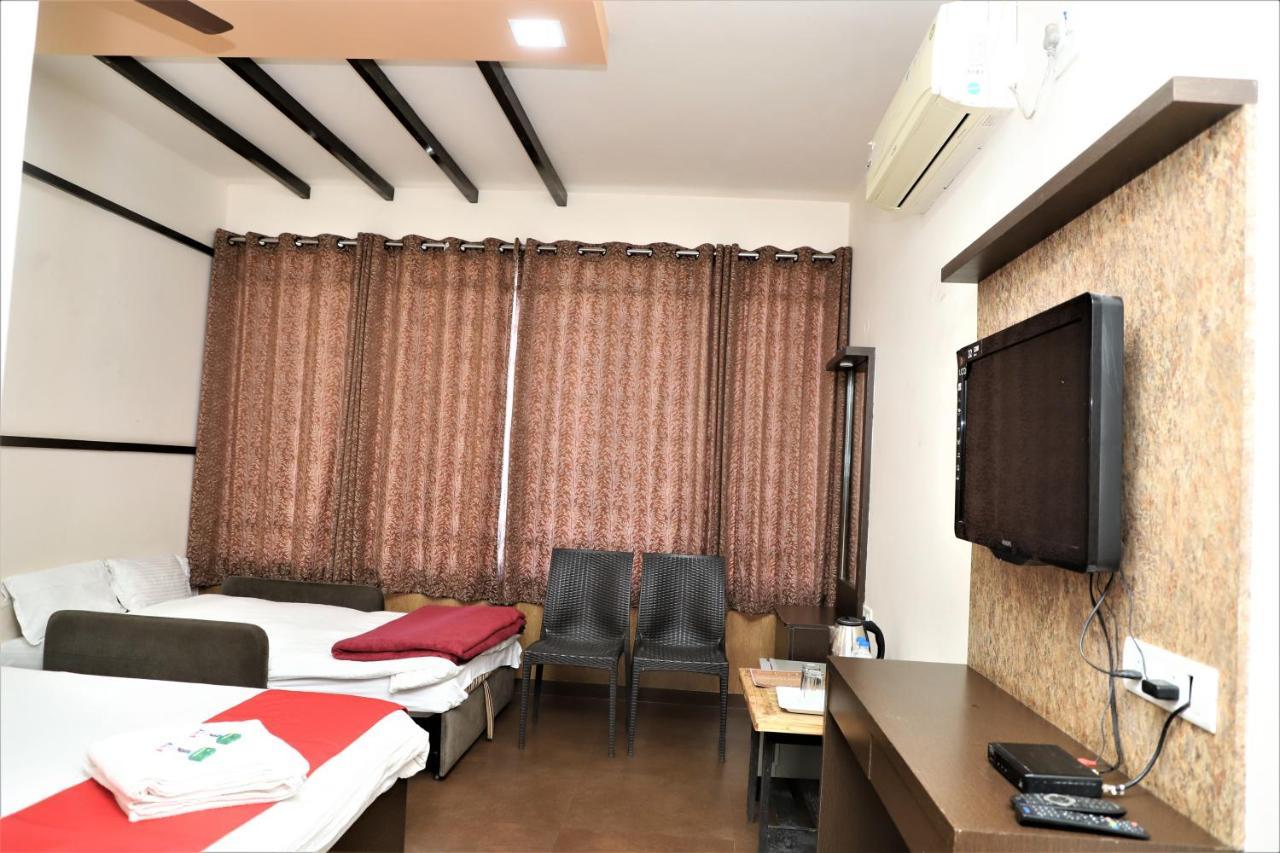 River Palace - A Valley View Hotel Panchgani Luaran gambar