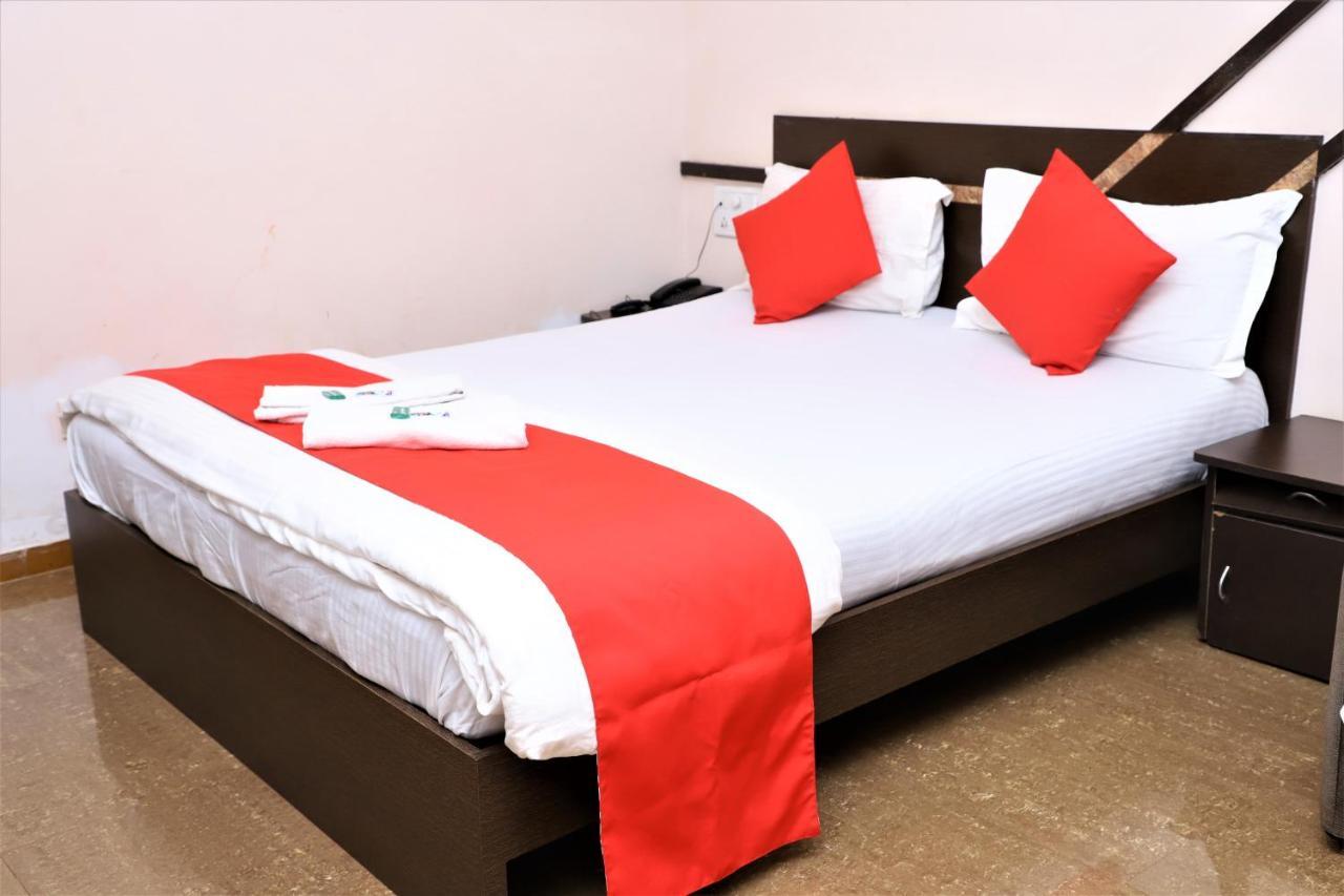 River Palace - A Valley View Hotel Panchgani Luaran gambar